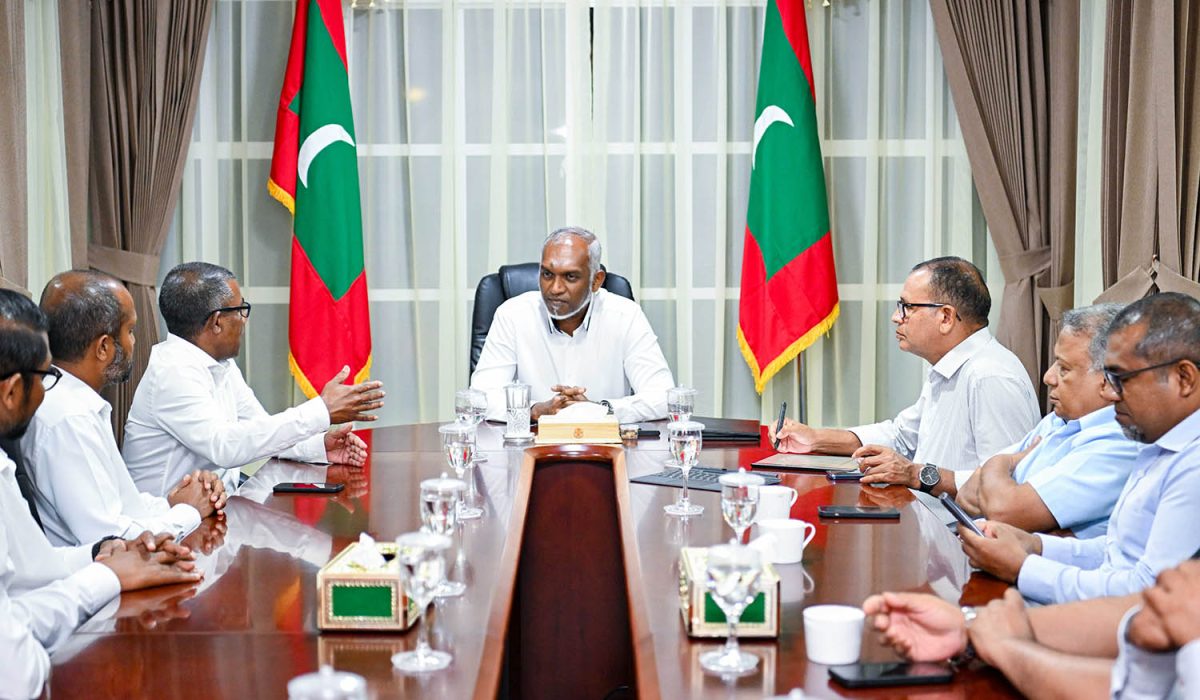 348590_67eddb36-7_-1