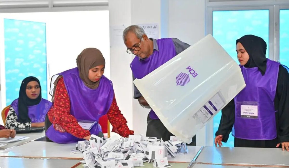 427839_3_0362ae0fce0795ecbee04547003c7c8d95a6fdac_large(1)