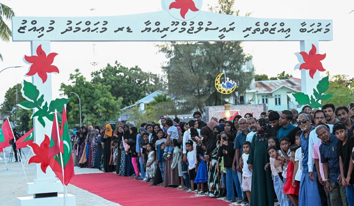 އދ. އަތޮޅަށް ރައީށް ވަޑައިގެންނެވުމުން ރައީސަށް ހޫނު މަރުހަބާއެއް ކިޔާފަވޭ (ފޮޓޯ/ ރައީސް އޮފީސް)