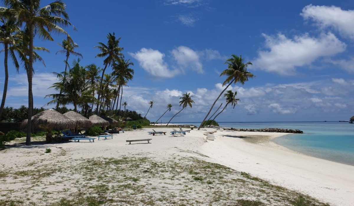 Huraa-bikini-beach-2-2-scaled-e1713652263315