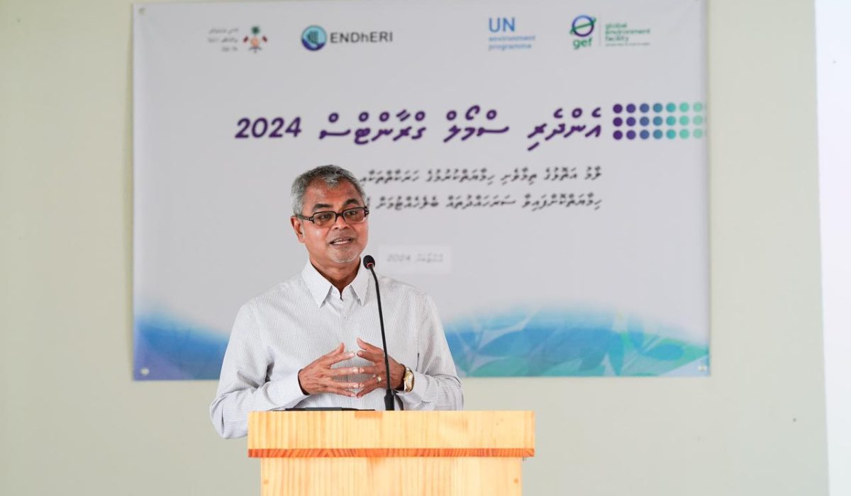 އެންދެރި ސޯލާ ގްރާންޓްސް މަޝްރޫއު ފެށުން--- ފޮޓޯ: އެންވާރަމަންޓް މިނިސްޓްރީ