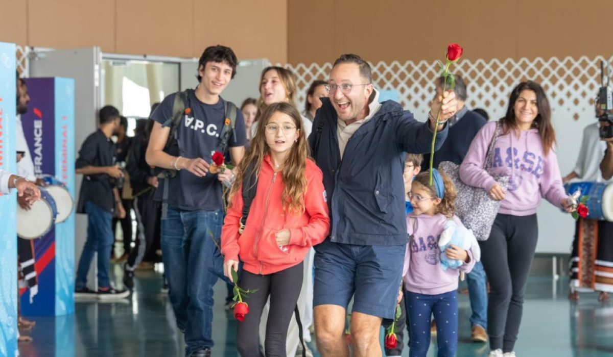 big_4hCl4w0Pyr3SR3t0bvbrMWih1