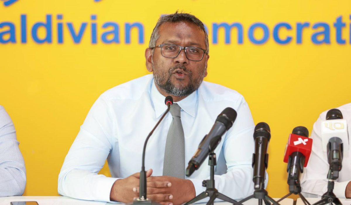 big_M599WhXf3vHgs8OVAOGS1A4sq