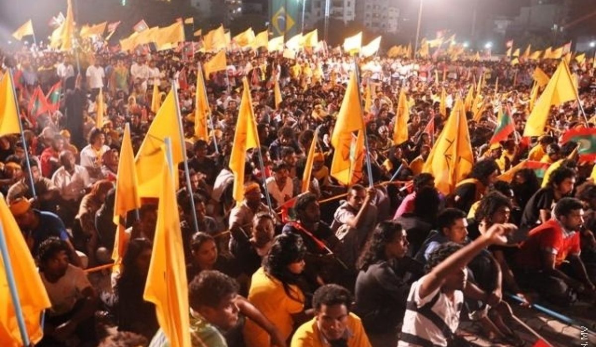 large_144363553754Yodk