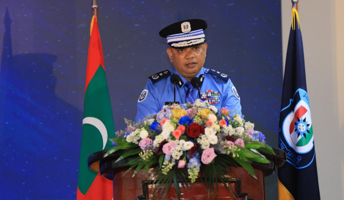 large_175068814377HS4