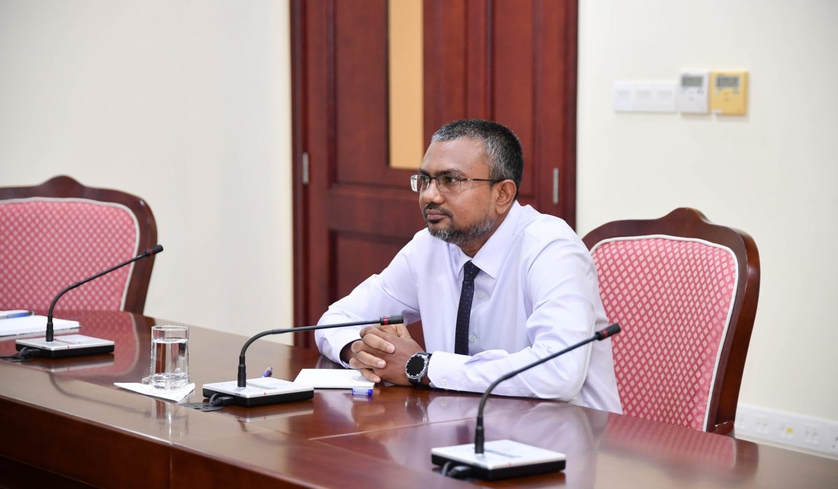 މީޑިއާ ކޮމިޝަންގެ ރައީސް ކަމަށް އައްޔަނުކުރަންކޮމިޓީން ރުހުން ދިން ފަރުޝަތު